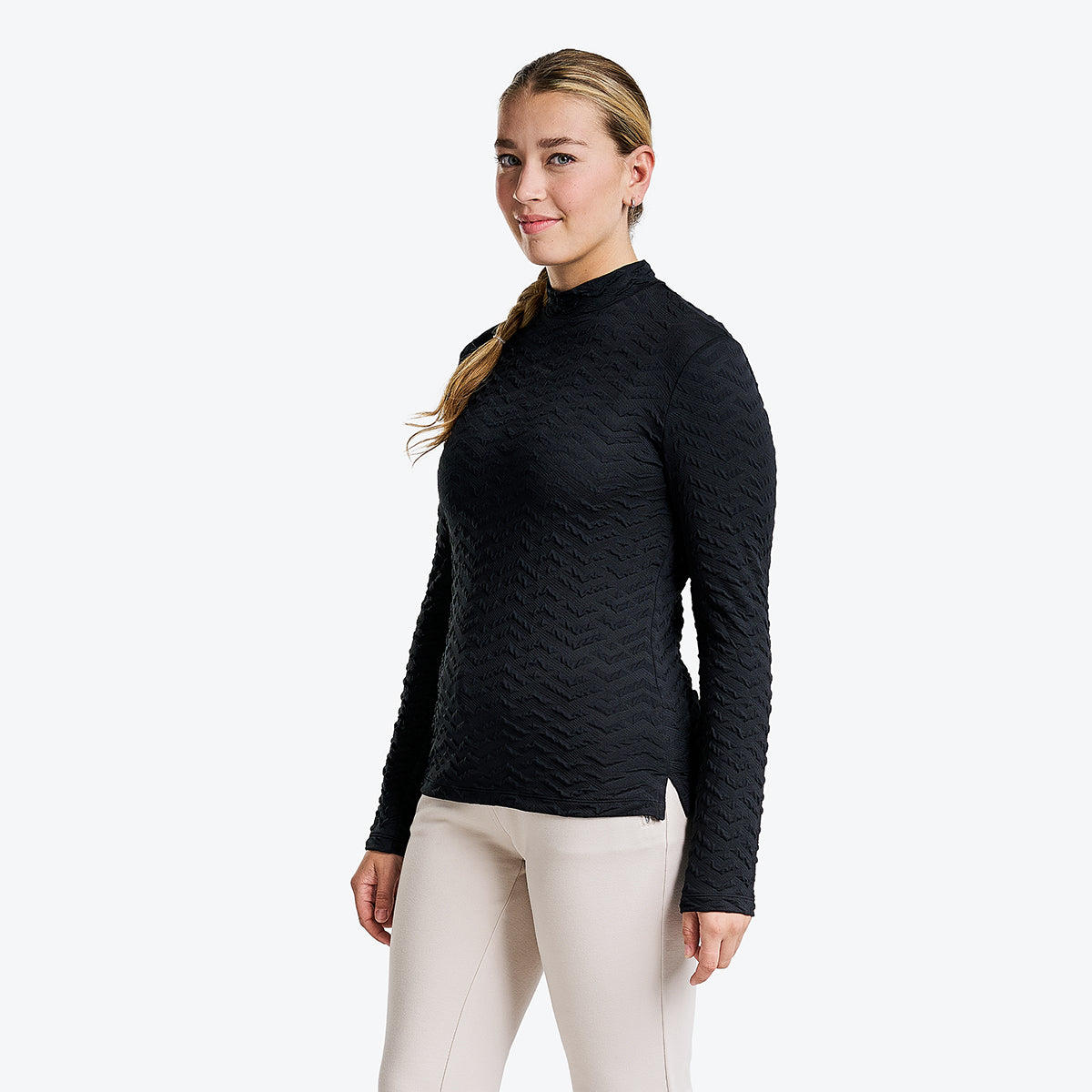 Nivo Ladies Turtleneck Jumper in Black